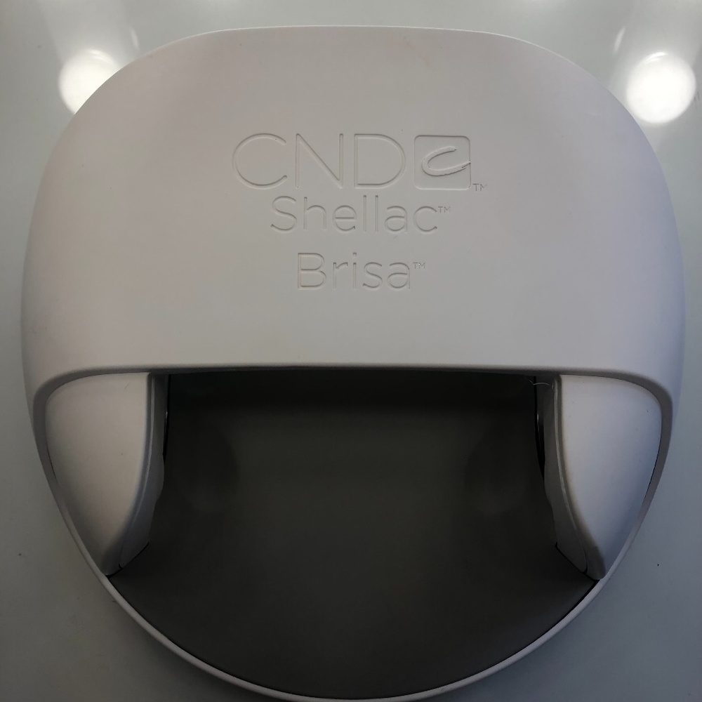 CND Shellac Brisa LED Nail Lamp with polish bundle